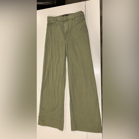 Abercrombie and Fitch ultra high rise crop wide leg pants size 27/4 - Picture 2 of 3